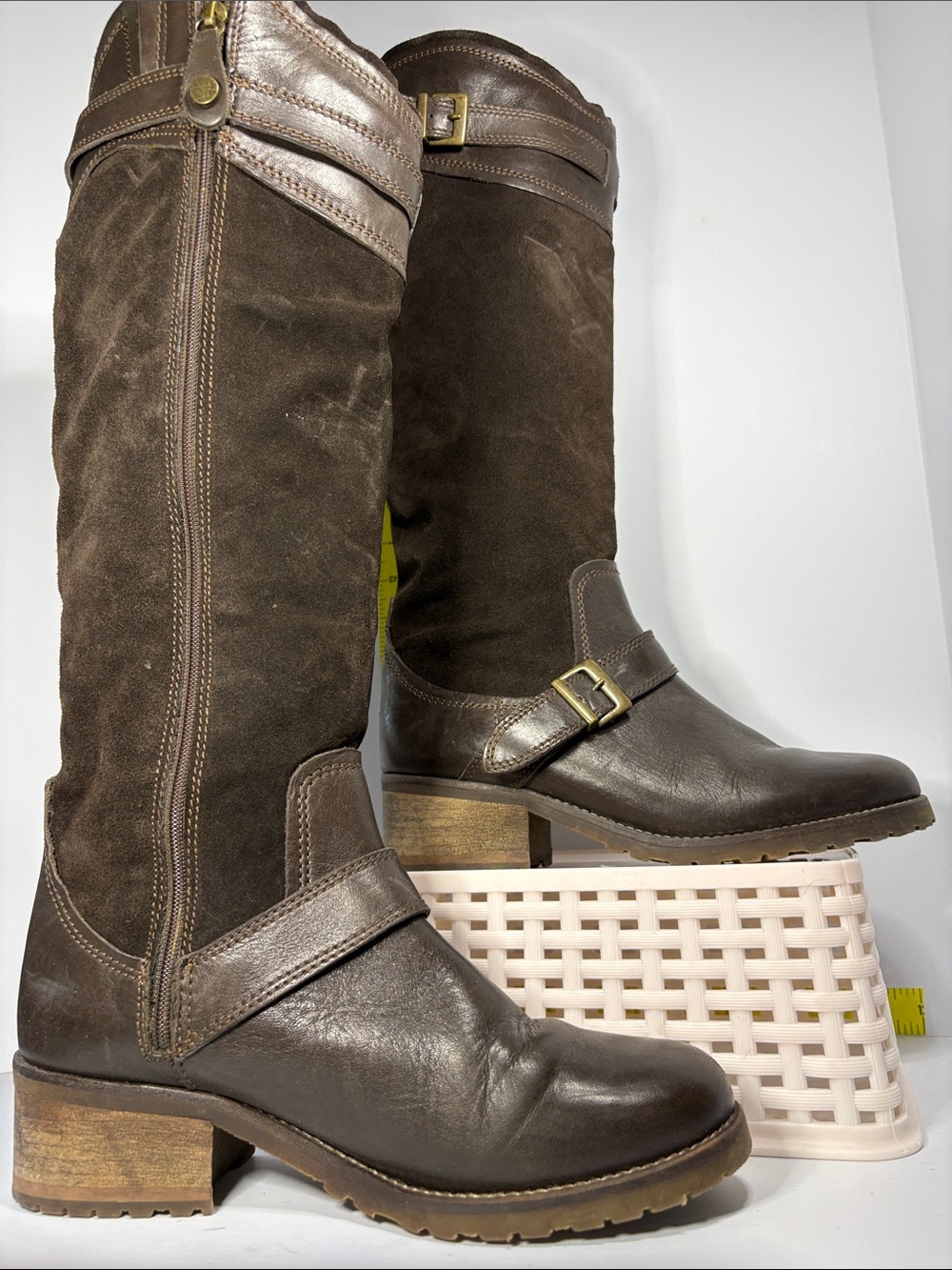 Fabianelli size 38 Women's Brown Leather & Suede Knee-High‎ Riding Boots. Box 27